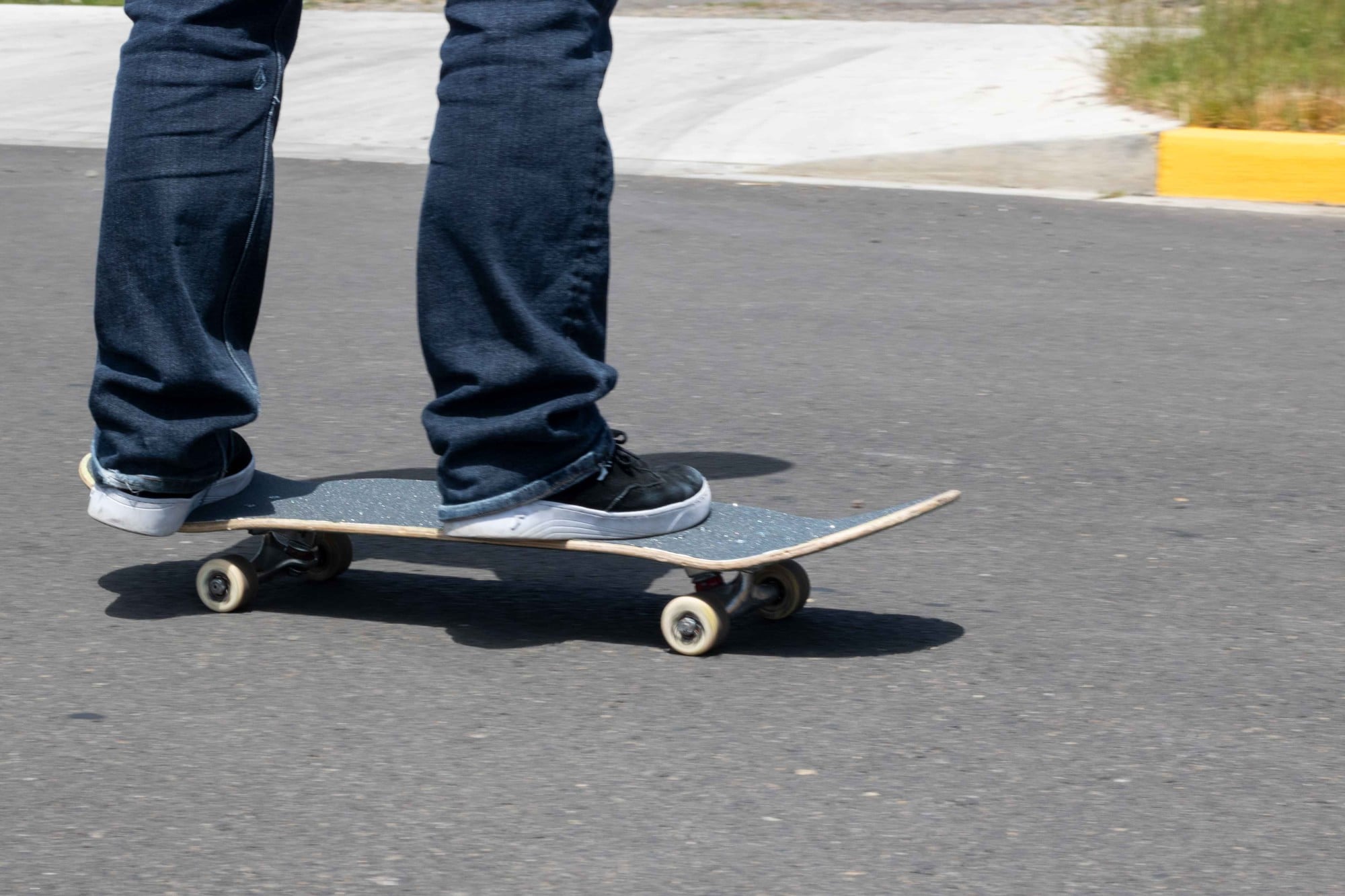 Vriendin Sociale wetenschappen Vermenigvuldiging The Four Skateboard Stances Explained | Tactics