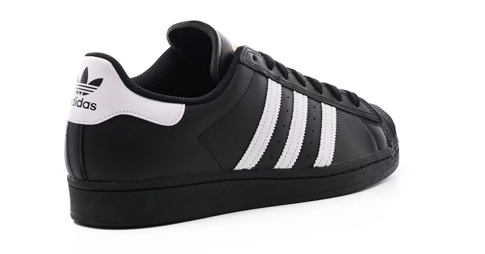 For en dagstur Tag væk bud Adidas Superstar ADV Skate Shoes - core black/footwear white/footwear white  - Free Shipping | Tactics