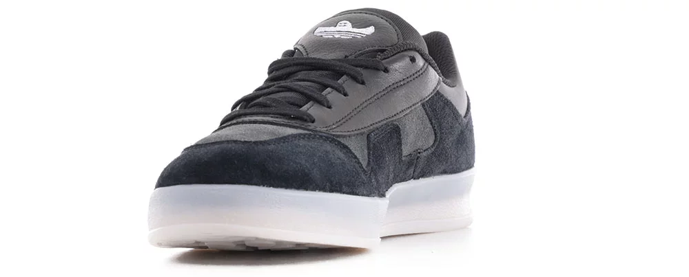 marge koppeling gebruik Adidas Gonz Aloha Super 80's Skate Shoes - core black/crystal white/carbon  - Free Shipping | Tactics