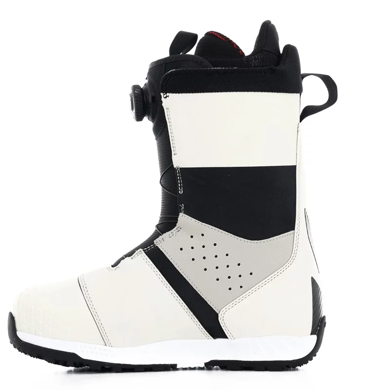 Burton Ion Boa Snowboard Boots 2024 - stout white/black | Tactics