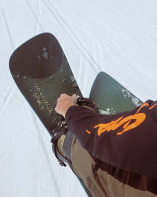 Noah Nub '93 Mystery Lunch LTD Snowboard 2024