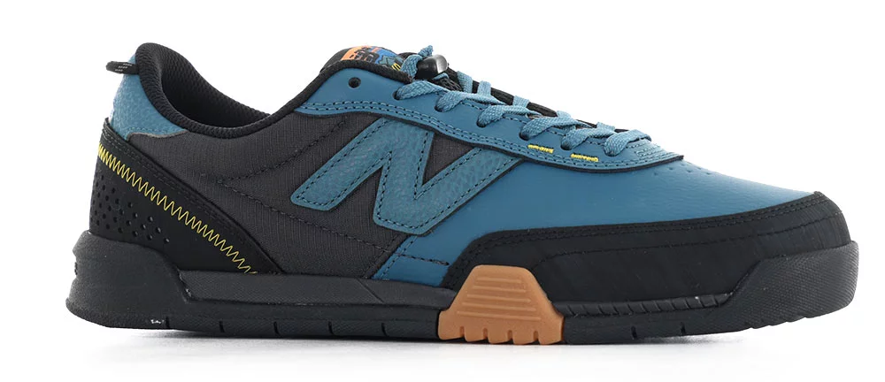 New balance blue black best sale