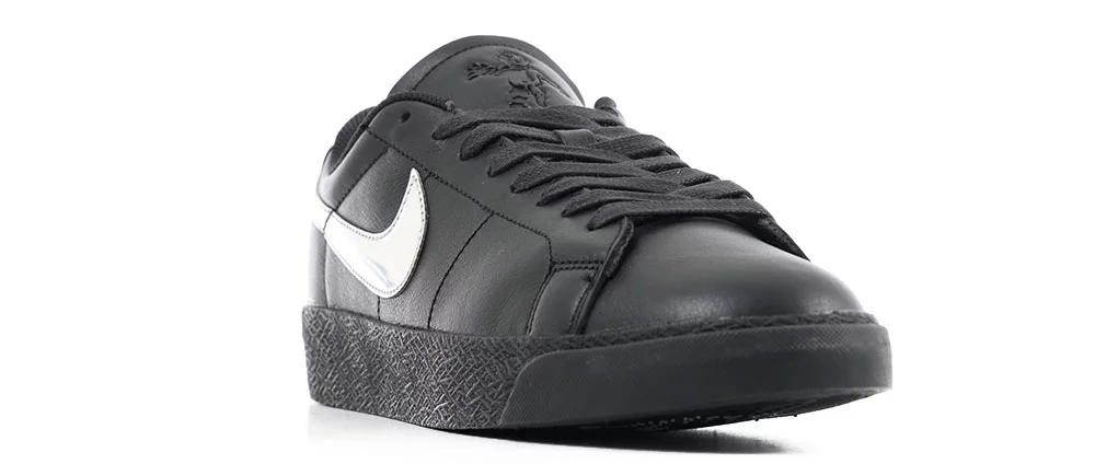 Nike sb blazer low all black on sale