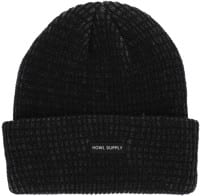 Howl Slash Beanie - black