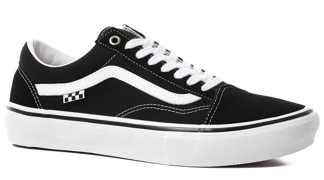 low top skate shoes category image