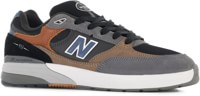 New Balance Numeric 933 Andrew Reynolds Skate Shoes - tan/grey