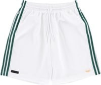 Adidas Tyshawn B Shorts - white/matte gold/collegiate green
