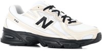 New Balance 740 Shoes - timberwolf/white