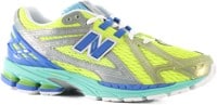 New Balance 1906R Shoes - alkaline green/blue bird
